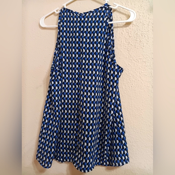 Anne Carson Blue and Black Patterned Top - Picture 4 of 6